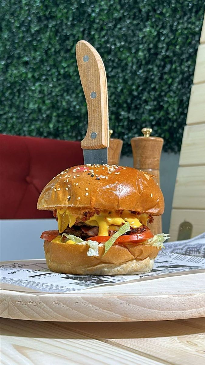 Dublu  Chesseburger